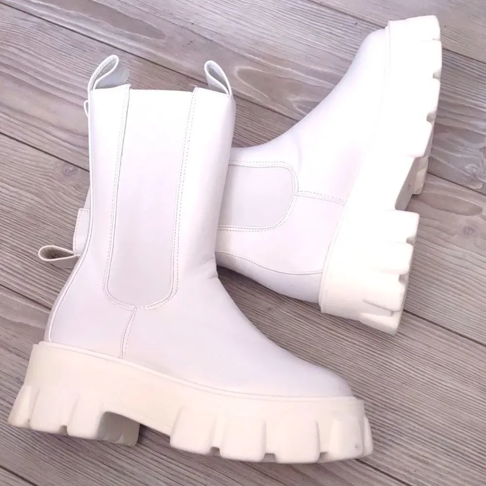 (C-2764) READYSALTED Rota Women's Mid Calf Cleated Chunky Platform Sz 5